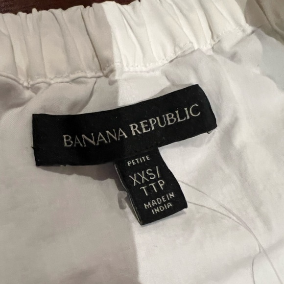 NWOT Banana Republic Petite Off-shoulder Dress - Picture 4 of 6